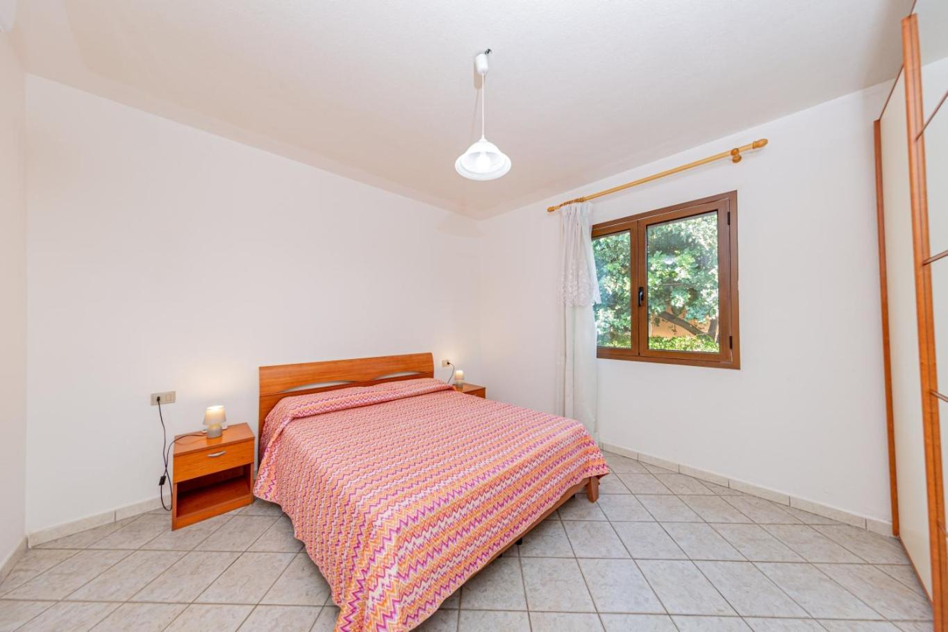 Appartamento Residenziale Trilocale 6 Posti Letto Via Sardegna San Teodoro 圣特奥多罗 外观 照片